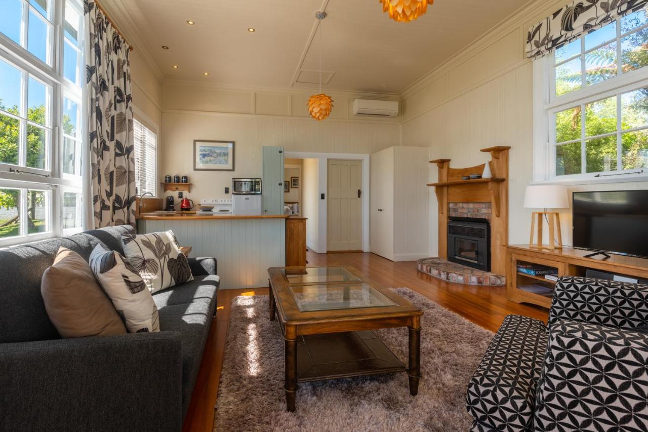 Kina Beach Cottages Tasman Exterior foto